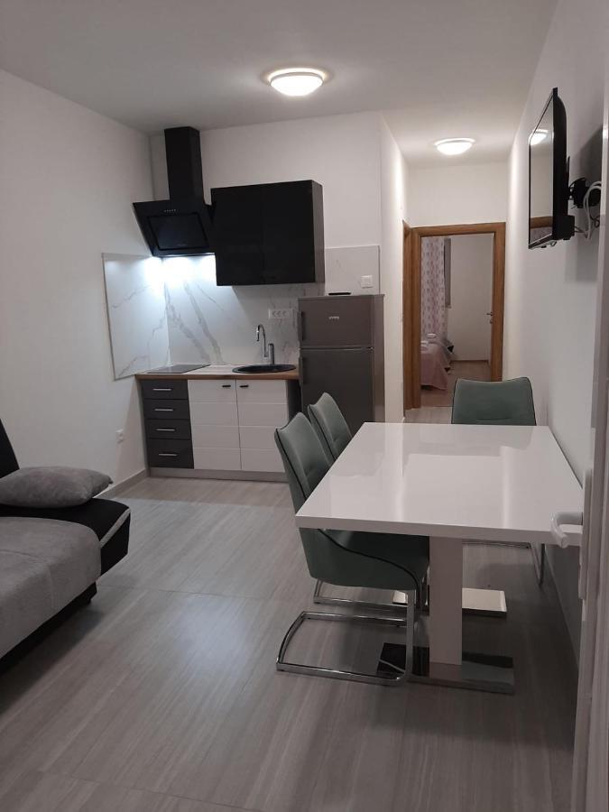 Apartmani Benjamin Bibinje Exterior foto