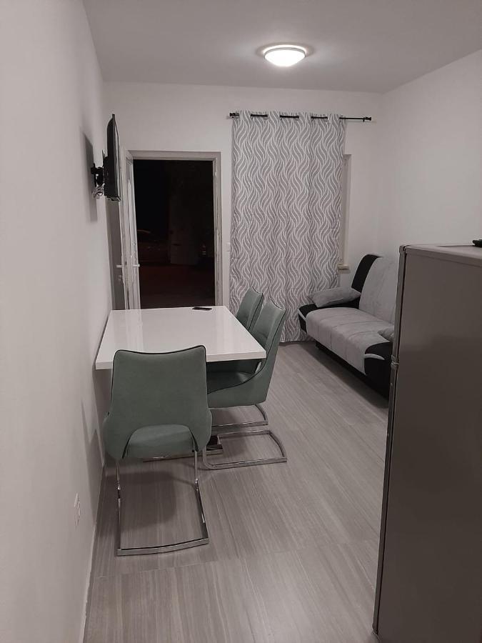 Apartmani Benjamin Bibinje Exterior foto