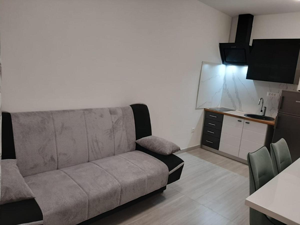 Apartmani Benjamin Bibinje Exterior foto