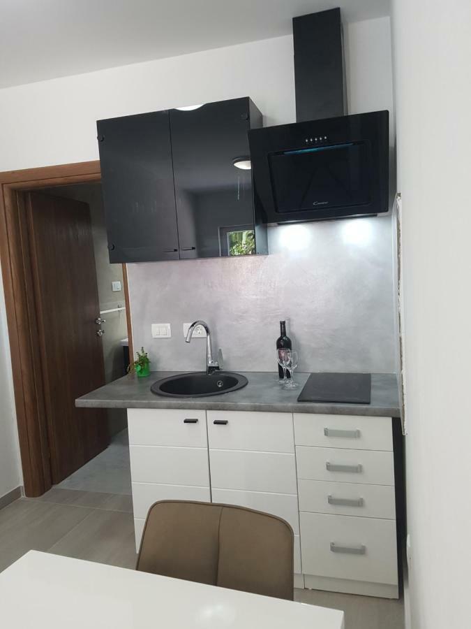 Apartmani Benjamin Bibinje Exterior foto